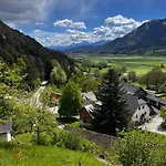 Haus Am Berch Apartment