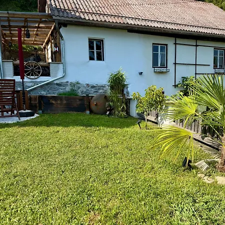 Haus Am Berch Apartment