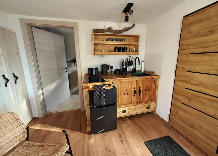 Haus Am Berch * Weissenstern