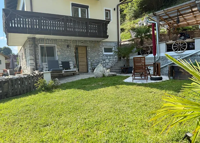 公寓 Haus Am Berch Weissenstern