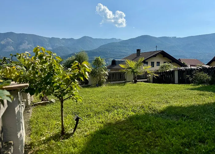 Haus Am Berch * Weissenstern